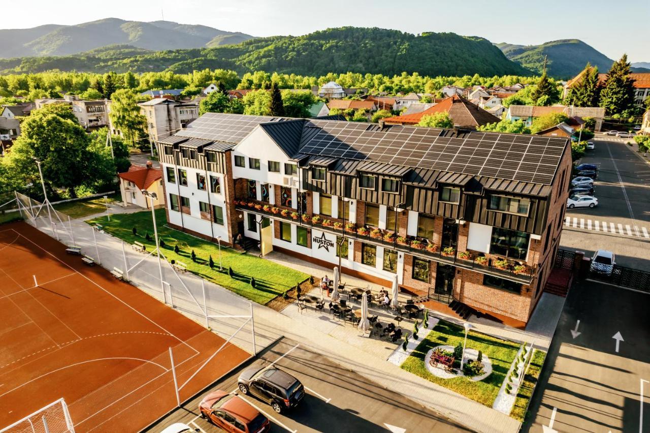 Hotel Huston Khust